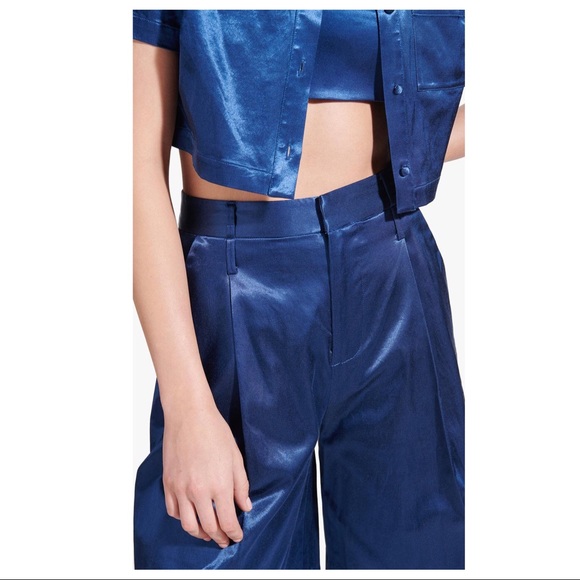 STAUD BLUE PLEATED SATIN BERMUDA SHORTS - Picture 3 of 11